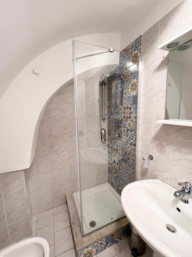 Apartment Calilla House By Reserve Procida