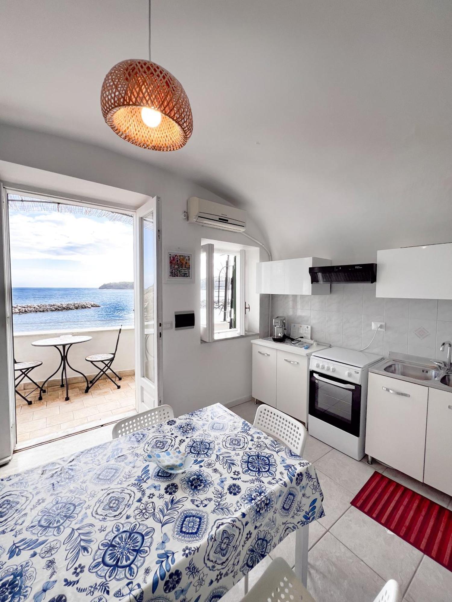 Calilla House By Reserve * Procida